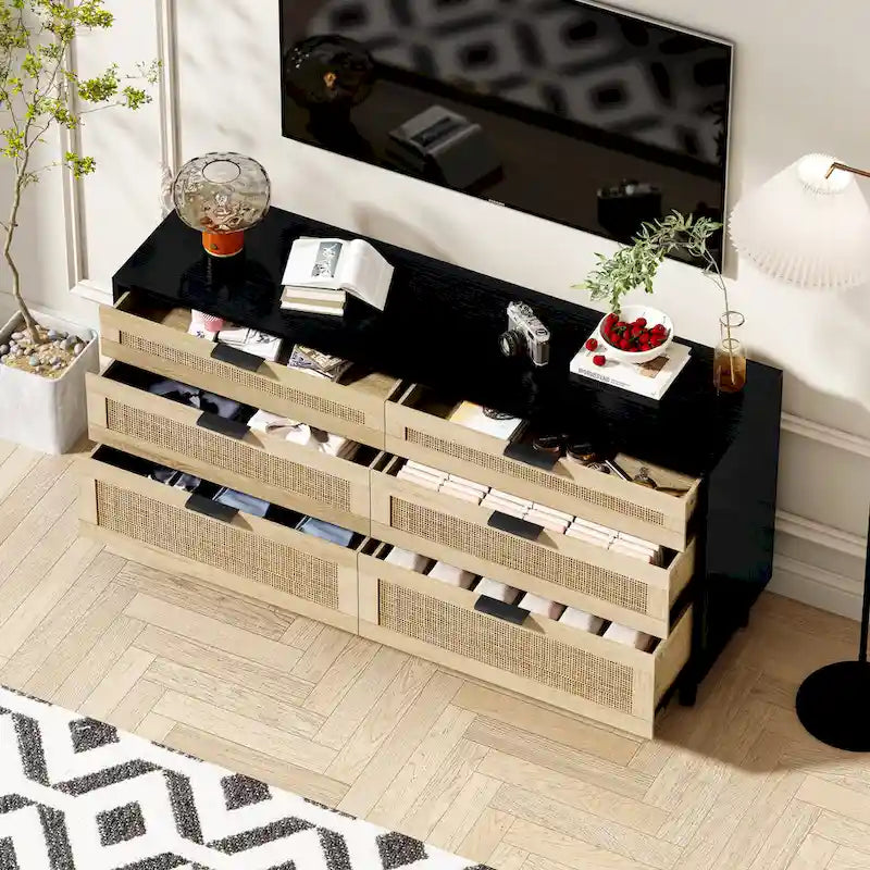 Commode de chambre en rotin avec tiroirs
