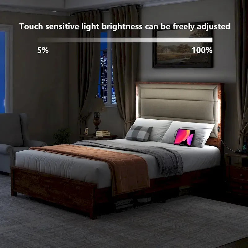Lit plateforme Queen Size avec tête de lit capitonnée et lumières LED