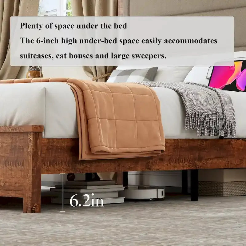 Lit plateforme Queen Size avec tête de lit capitonnée et lumières LED