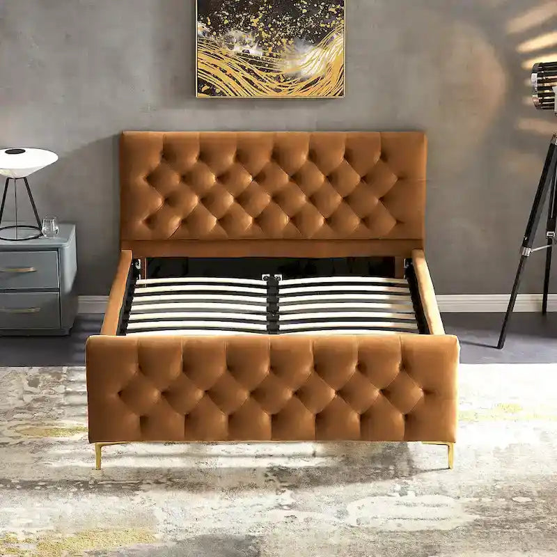 Lit plateforme médiéval en velours, couleur cognac